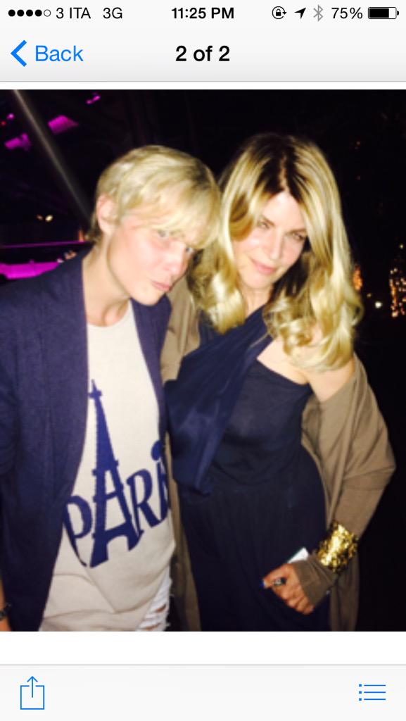kirstiealley's tweet photo. Mia amica Elena http://t.co/4OjcyzR2Lz