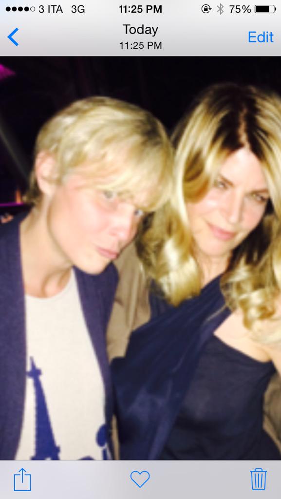 kirstiealley's tweet photo. Mia amica Elena http://t.co/4OjcyzR2Lz