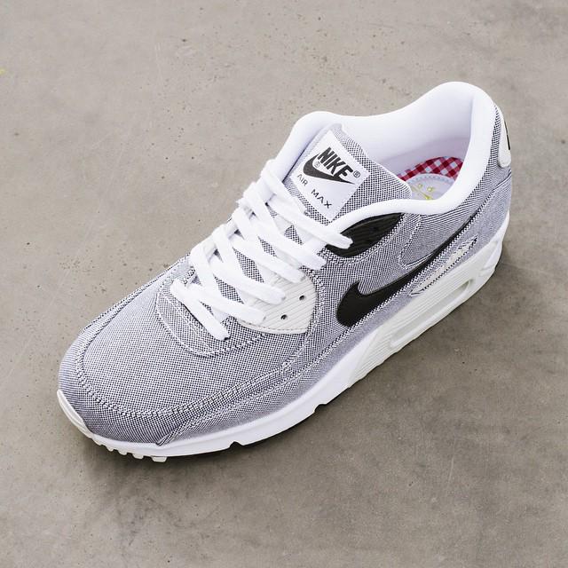 Turns me on tho RT @SneakPosts: Sick shot of the Nike Air Max 90 "Picnic"   Shop here -> http://t.co/q5sVon8wwZ<a class="tags" target="_blank" title="On Twitter" href="/?out=eyJ0eXAiOiJKV1QiLCJhbGciOiJIUzUxMiJ9.eyJpYXQiOjE3MjE3NzM0NDksImlzcyI6InR3cG9ybnN0YXJzLmNvbSIsIm5iZiI6MTcyMTc3MzQ0OSwiZXhwIjoxNzUzMzA5NDQ5LCJyZWRpcmVjdF91cmwiOiJodHRwczovL3R3aXR0ZXIuY29tL1NuZWFrUG9zdHMifQ.__EmQLmjGSS-a-PUkl6Y7he-Hx6E9-OXGGbzZF7ih-oixdaSRxGfNh2c1MWYd75r7y2uPWcdar0Rt9YcKVZs-w">@SneakPosts</a><a href="/tag/sneakerfreaker"class="tags"><span>#sneakerfreaker</span></a>