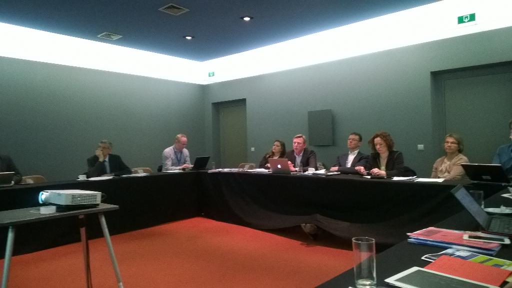 A. B. Bergsson tweet media