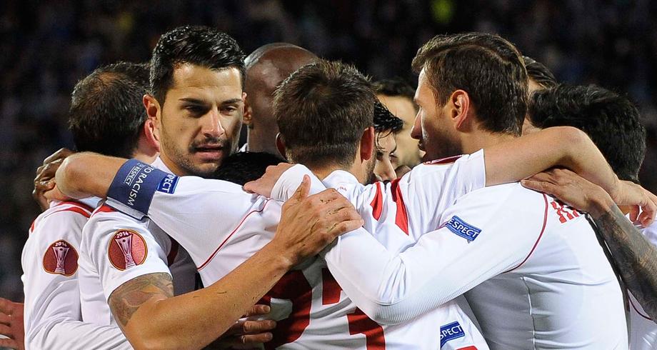SevillaFC's tweet photo. Zenit 2-2 #SevillaFC: La sangre fría del campeón... y la leyenda se agiganta http://t.co/wVpnoTADUz #vamosmisevilla http://t.co/H3P4Z7rYpE