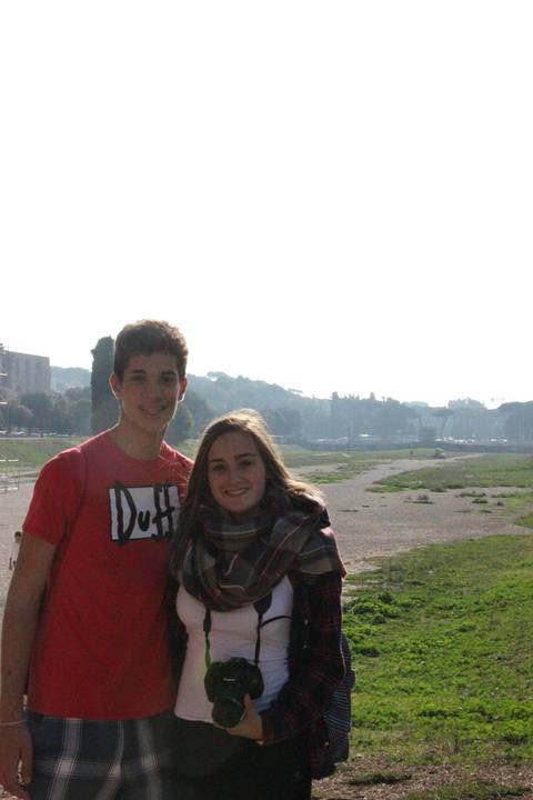 zumedepinha's tweet photo. Feliz mayoría atrasada a una de las de siempre....a por el último sprint en atletismo y en clase! @celiareyt http://t.co/7QW5gcFrj1