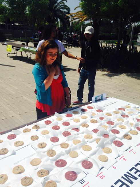 Students try their hand at guessing the elements to win a cookie at the #SACNAS table during the #STEMFair