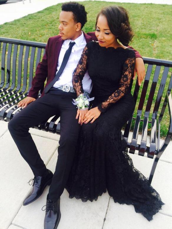 PromPics's tweet photo. So beautiful  #prom2k17 https://t.co/0SK7b2BXA0