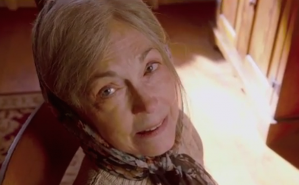 EW's tweet photo. #TheVisit trailer teases terrifying return to form for @MNightShyamalan: http://t.co/93MQ93V88V http://t.co/2CoB8GlbvL