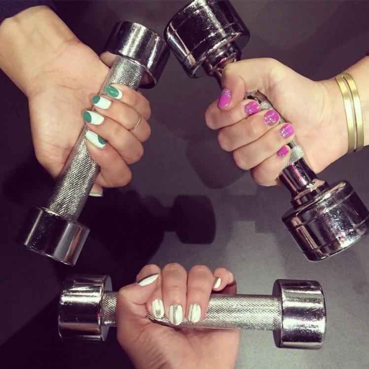 EMRoth's tweet photo. Cannot stop staring at my @Captionpolish mani. Highlight of my day! 💅🏻 #startstaring http://t.co/RZsMBQk44m