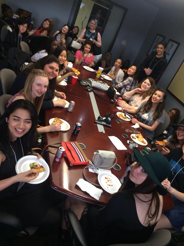kingswaymall's tweet photo. #pizzaparty for our fab #yegdesigners #RTS5 @epsfoundation #yegstyle #yegevents http://t.co/f4YvdzSwgi
