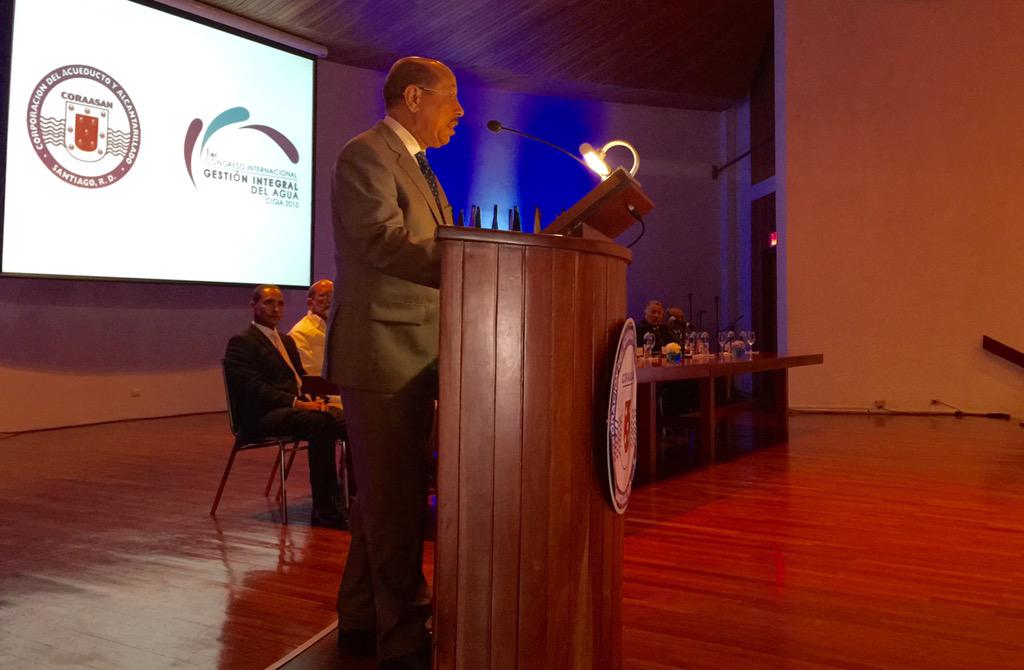 temomontas's tweet photo. Imparto la conferencia inaugural en el 1er Congreso Internacional de Gestión Integral del Agua #CIGIA http://t.co/VaDbRn8FqR