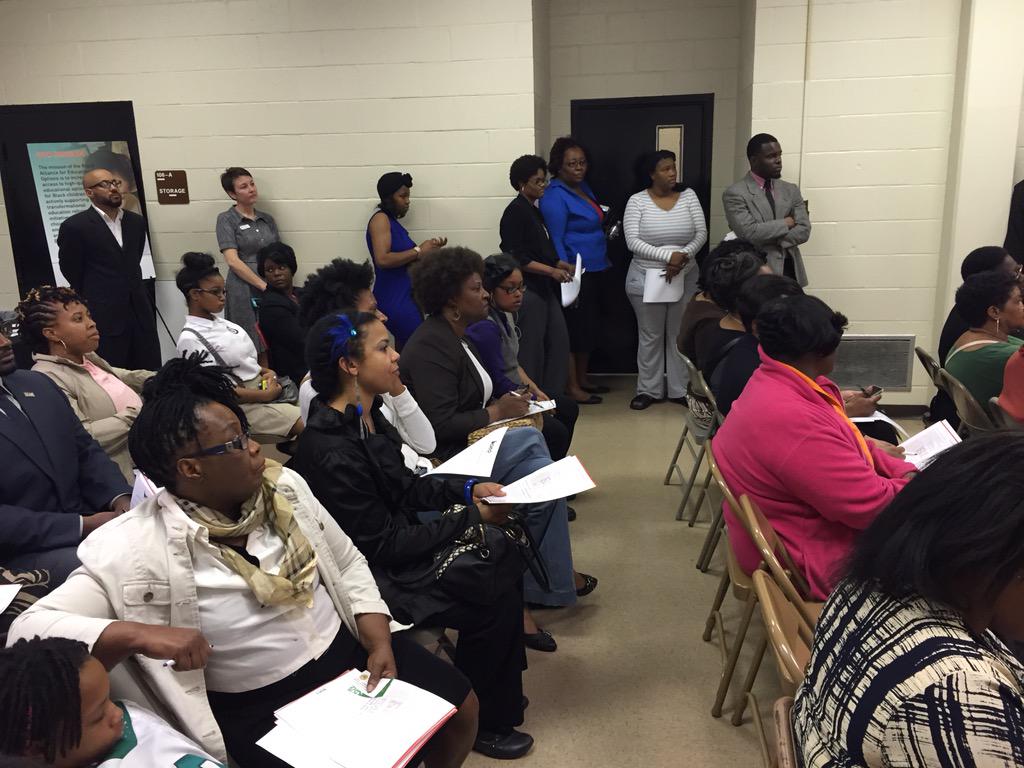 CraftTracie's tweet photo. @TennesseeBAEO Whitehaven meeting is standing room only.  Parents want to know their options. @ntlBAEO http://t.co/dJCvzFqyX9