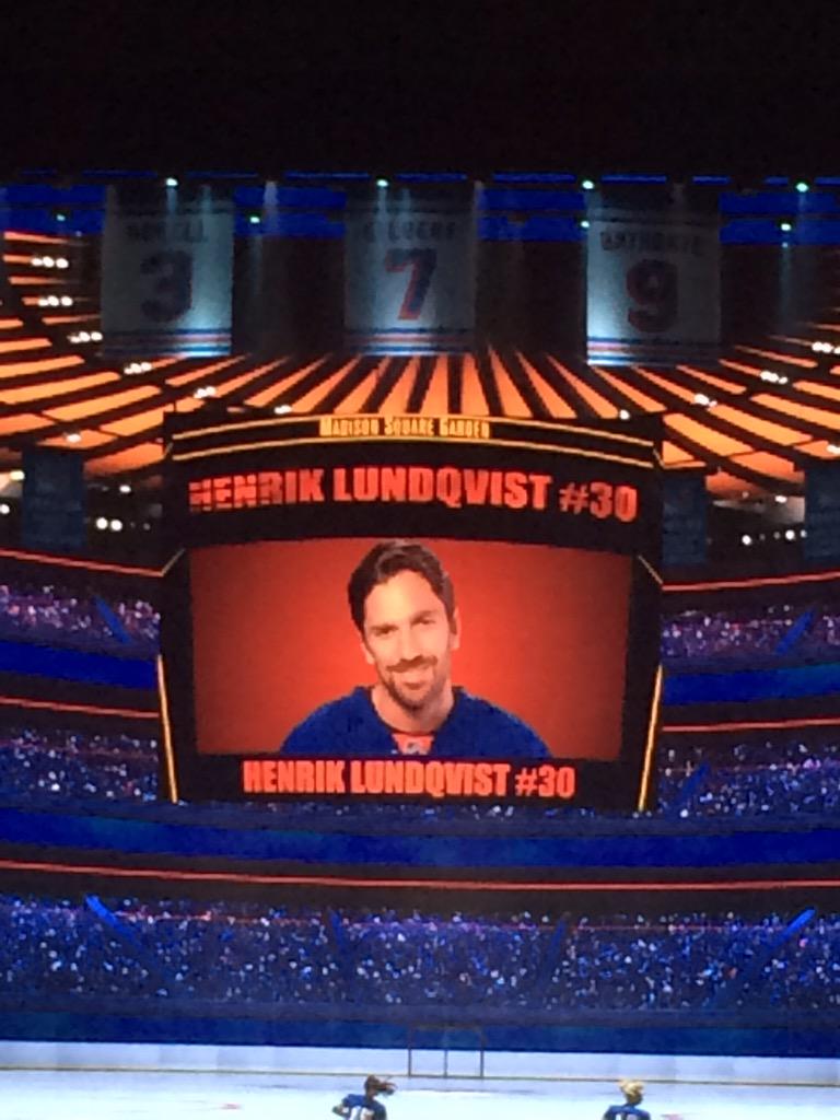 ncole21's tweet photo. #newyorkspringspectacular knows what's good tonight #NYR http://t.co/MDgnrGjHu2