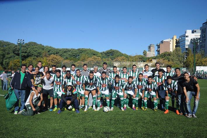 afa's tweet photo. #PrimeraC ¿Viste el estreno de la cancha de césped sintético de @ExcursioOficial?  http://t.co/ijzXaKdBFH http://t.co/17Kt5FU3e0