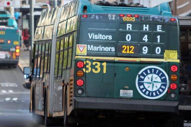 Cut4's tweet photo. Photo of the Day: Seattle metro bus gets creative in support for @Mariners: http://t.co/UZEi36XLrS http://t.co/5eSinMGS6J
