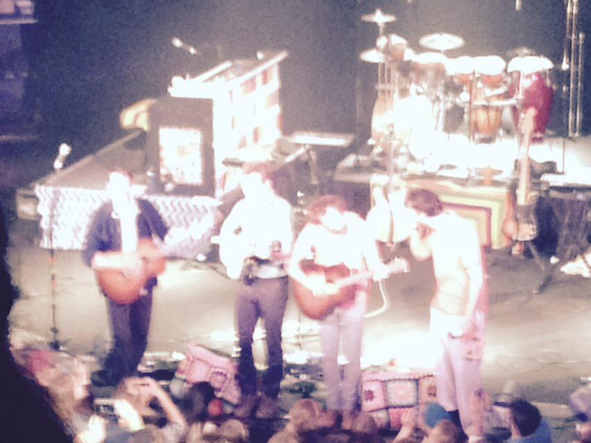 momofnerds's tweet photo. Thanks @guster for an amazing show! http://t.co/7ccowEVVui