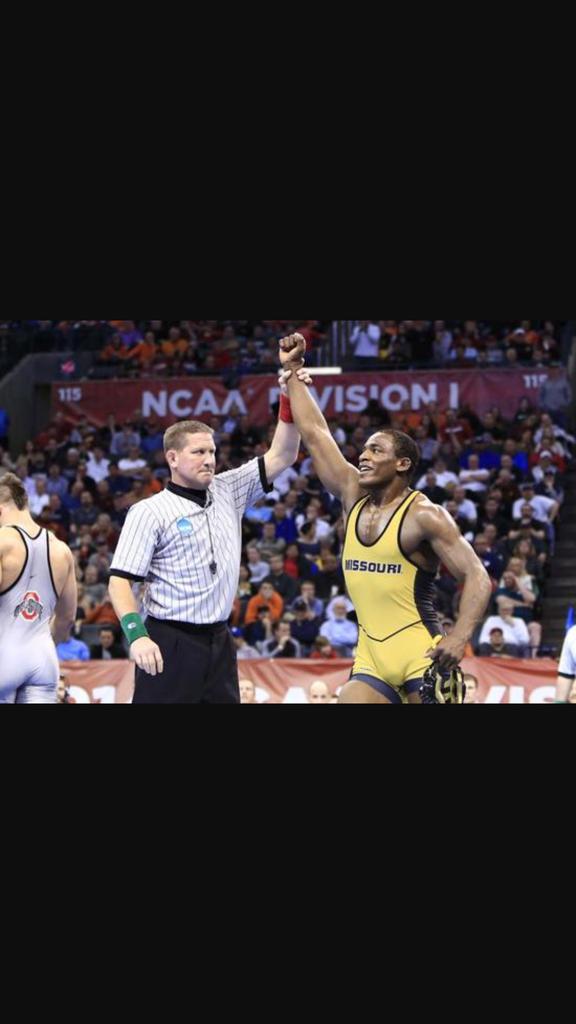 CauseWrestling's tweet image. Favorite college wrestling team 
Round 1

RT for Missouri 
Fav for Minnesota
