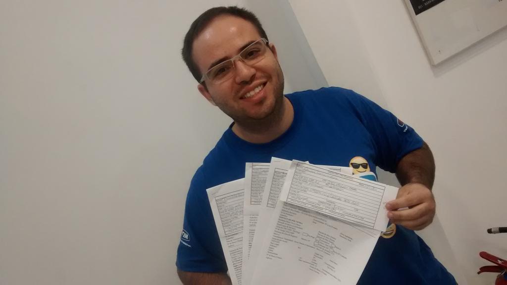 JacksonFChaves's tweet photo. @10Afrodrigues @dbrandaotim @Power_Dealer @gigijornalista @alcidesjrtim @Vsenatim 1pós completo, 1 web, 3 cotrs 1 web http://t.co/ZkrCvoEMkf