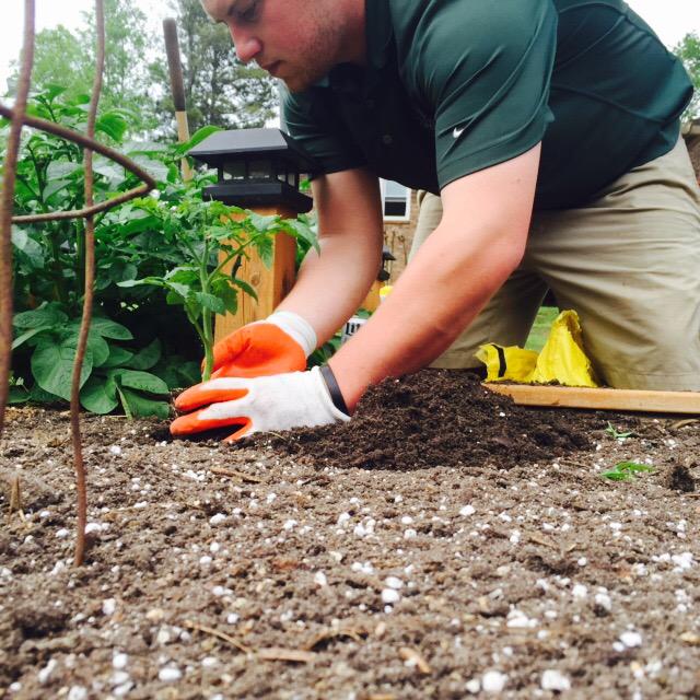j_mu_'s tweet photo. The fuck did you do for earth day http://t.co/VPm6e8O4sD