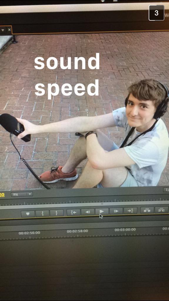 KalebGodfrey00's tweet photo. found my calling in life #soundspeed #maximumdanger http://t.co/u2Qzns4VH7
