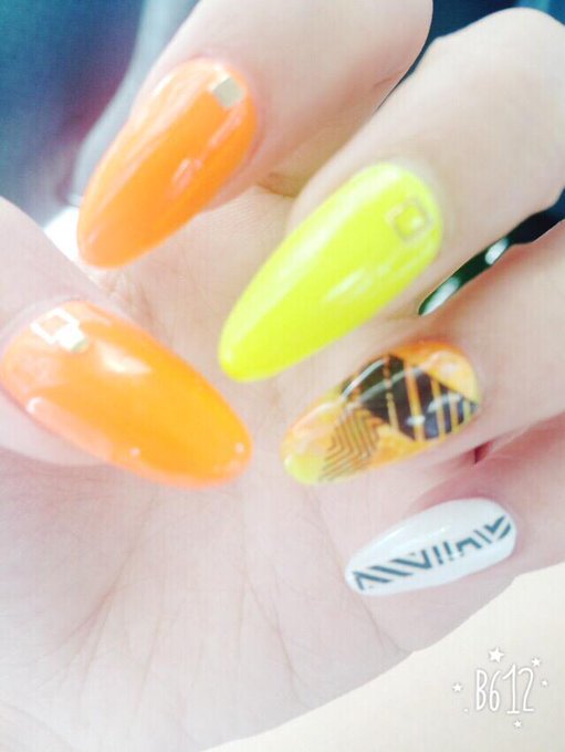 体調すこぶる悪い。 あ、新しいネイルです〜 http://t.co/CdmyrzWjnv<a href="/tag/%E3%83%9F%E3%83%8A%E3%83%9F"class="tags"><span>#ミナミ</span></a><a href="/tag/%E3%81%8A%E8%8C%B6%E3%81%AA%E3%81%86"class="tags"><span>#お茶なう</span></a>