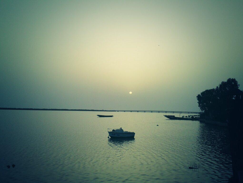 mashanubian's tweet photo. Sunrise Casamance river. lots of people esp women depend on river for livelihood #OurTurnToLead http://t.co/3HypIbWg6v