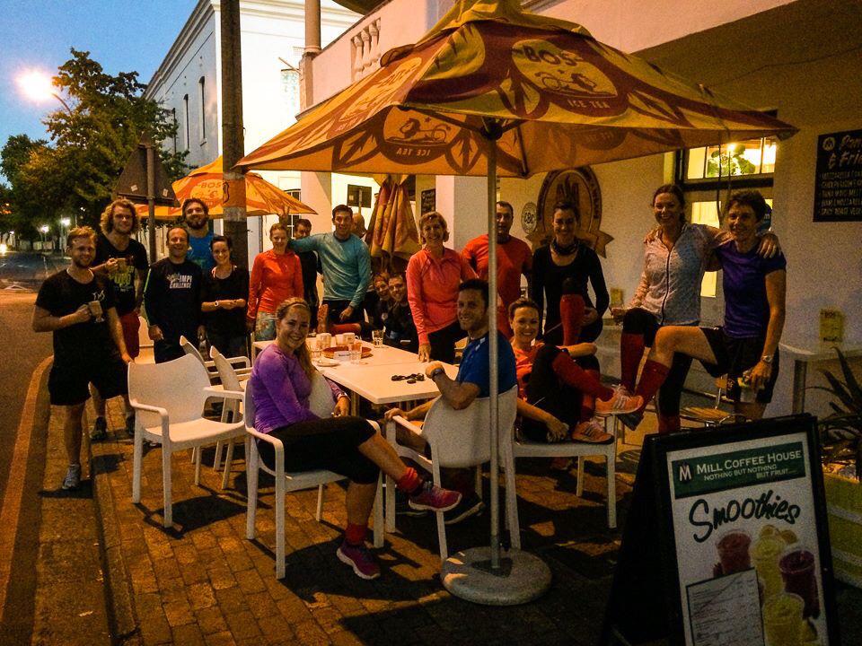 Best way to get the long w.end started! <a href="/redsockfriday/">shoOops!™</a> run with friends! Warmed up 4 West Coast 21.1km with <a href="/CTown12/">C Town</a>