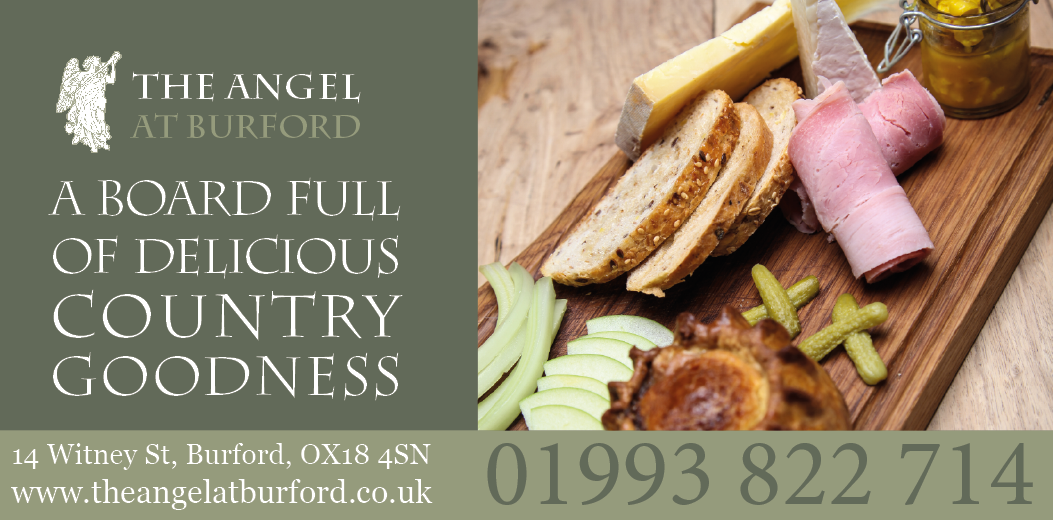 #CotswoldsHour Mmm, a board of wonderful country treats... come on down!