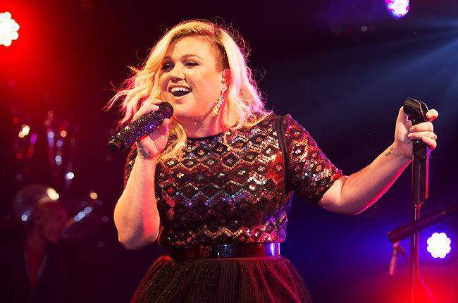 Happy birthday Kelly Clarkson!!!Pemenang American Idol  season pertama ini,kini berusia 33th :) 