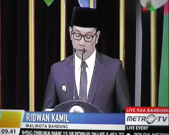 Sambutan Ridwan Kamil Membuat Bangga Warga Bandung infobandung.co.id/sambutan-ridwa… via <a href="/infobandung/">infobandung</a>