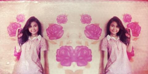 Ekarachmaaaa's tweet photo. there's no point just take a picture just to eliminate the grief~haha kidding 😋😋✌✌ http://t.co/elPlthLz9u