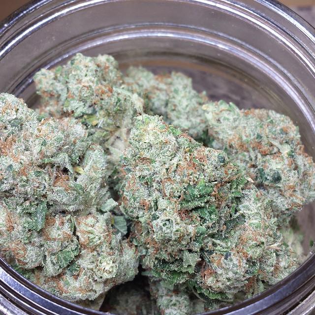 WEEDOFIG's tweet photo. OH MY OG! ๐ฎ๐ฎ๐ฎ This bud is stoney! #psacollective #ohmyog #og #topshelflife #indica #hybrid #bodyhigh #medical #mariโฆ http://t.co/riYlCjHWQJ