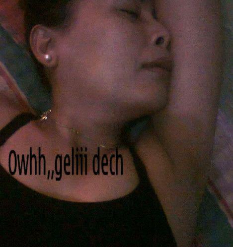 jack_whils's tweet photo. Teman bunda lg melayang mersakn knimktan...di jilat cowoknya http://t.co/qMgUAO6WGY