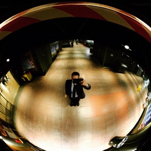 MichaelGomezNY's tweet photo. Waiting for my #train at #grandcentralterminal #nyc #vnengineers #michaelgomezfilms http://t.co/1rHgLeTzBw