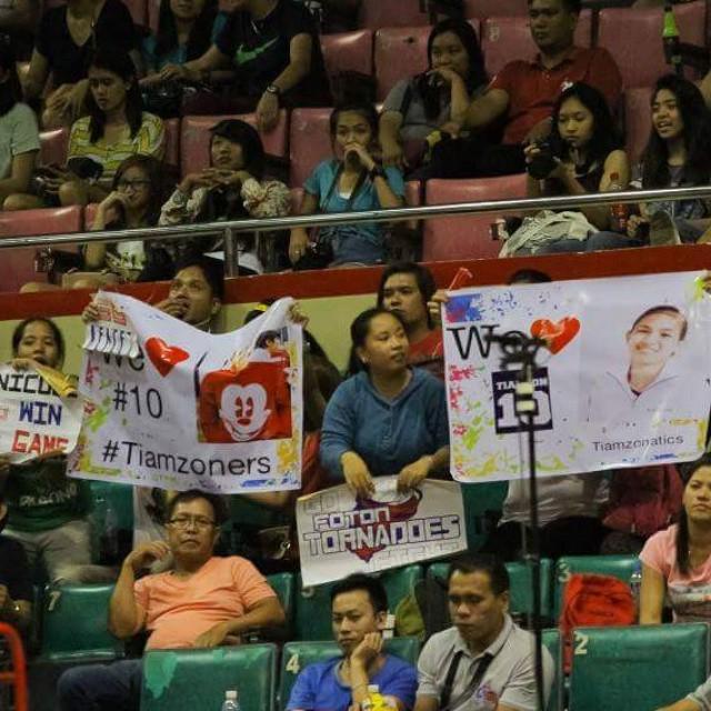 ShakeysLeague's tweet photo. Tiamzoners in the house! https://t.co/XcjdZqvPE1 http://t.co/vruT6nVOhy