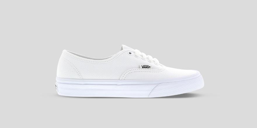 white slip on vans footlocker