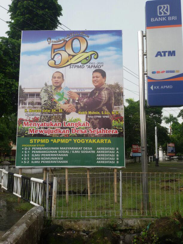 Ayo Bersama Membangun Desa. Follow <a href="/marwan_jafar/">Marwan Jafar</a> @kemendesa @Marwan_center | CallCenter Pengaduan Masyarakat 1500040