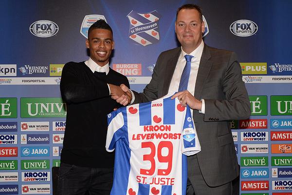 ESPNnl's tweet photo. Jerry St. Juste tekent een nieuw contract voor drie seizoenen, met een optie voor twee jaar, bij @scHeerenveen http://t.co/hNz2jLb7ch