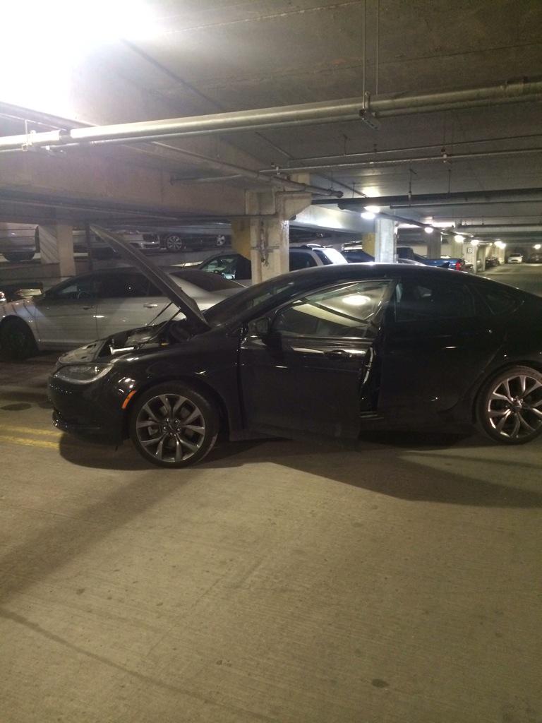 dannyboymullan's tweet photo. When u make it to work than your car stalls inches before your parking spot #friday http://t.co/gO39eYmFXC