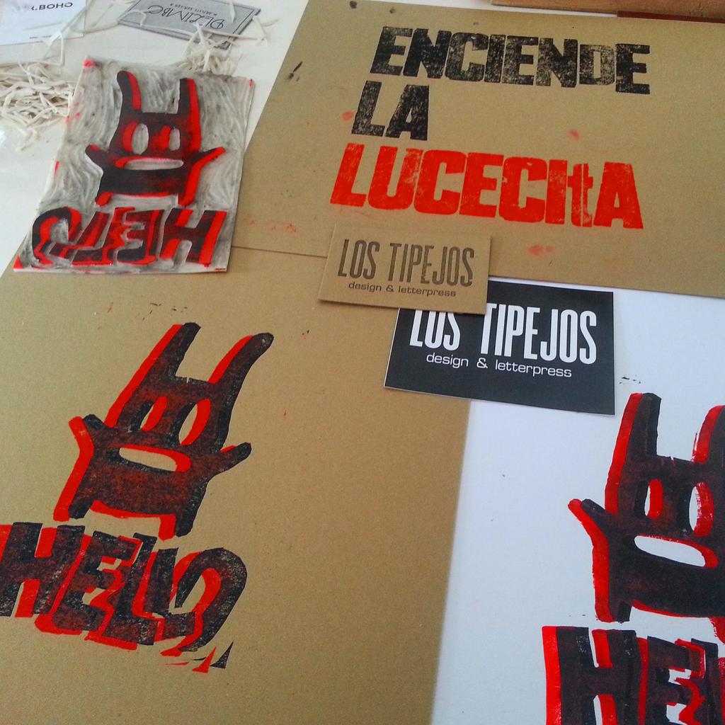 lucecitagmz's tweet photo. Un placer mancharse las manos con @LosTipejos :) Muchísimas gracias, espero veros pronto! @MDW_2015 #Letterpress http://t.co/fK4HCkfpM2