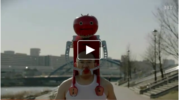 Timothy_Hughes's tweet image. Meet Tomatan, a wearable robot that feeds you tomatoes as you run ibt.uk/A006FHO via @IBTimesUK #tomatorobot