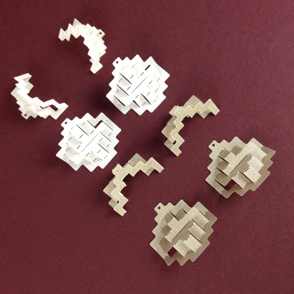 FoldForm's tweet photo. #FoldForm #earrings #accessories #design #popup #popupology #papershapers #kinetic #kiriorigami #geomteric #london http://t.co/hYhgjvqlhc