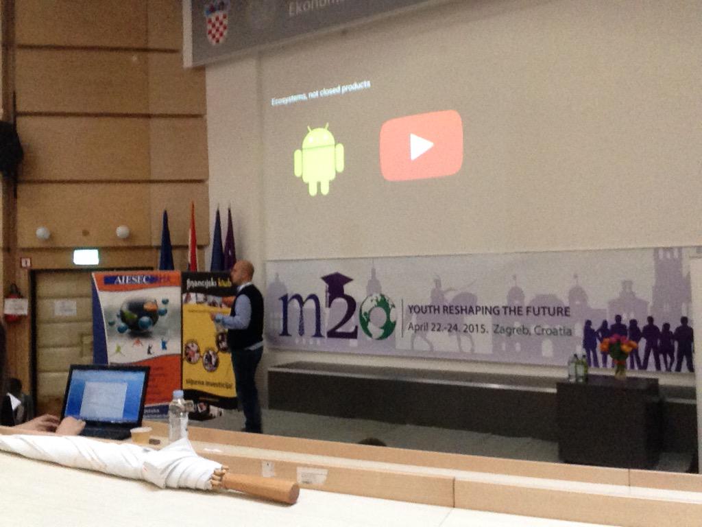 CuauPaez's tweet photo. #Manager20 Youth reshaping the future http://t.co/k00xd2BfMa