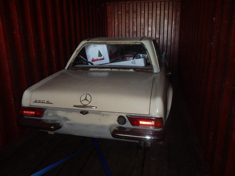 CelticShipping's tweet photo. shipped these classic cars from Perth to Dublin in 40' container. loaded and secured by our agents there. http://t.co/rO7Tslnpi4