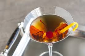 Bartrixevents's tweet photo. The Manhattan Cocktail

#classicofthemonth #Manhattan https://t.co/R5oNyn9SL8