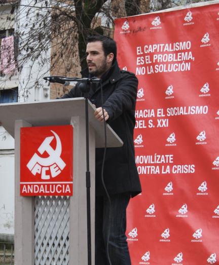 RodrigoDdeV13's tweet photo. Defensor de genocidios y dictaduras y tiene la poca vergüenza de llamar asesinos a los que velan por nosotros. http://t.co/viUXJ9bOss