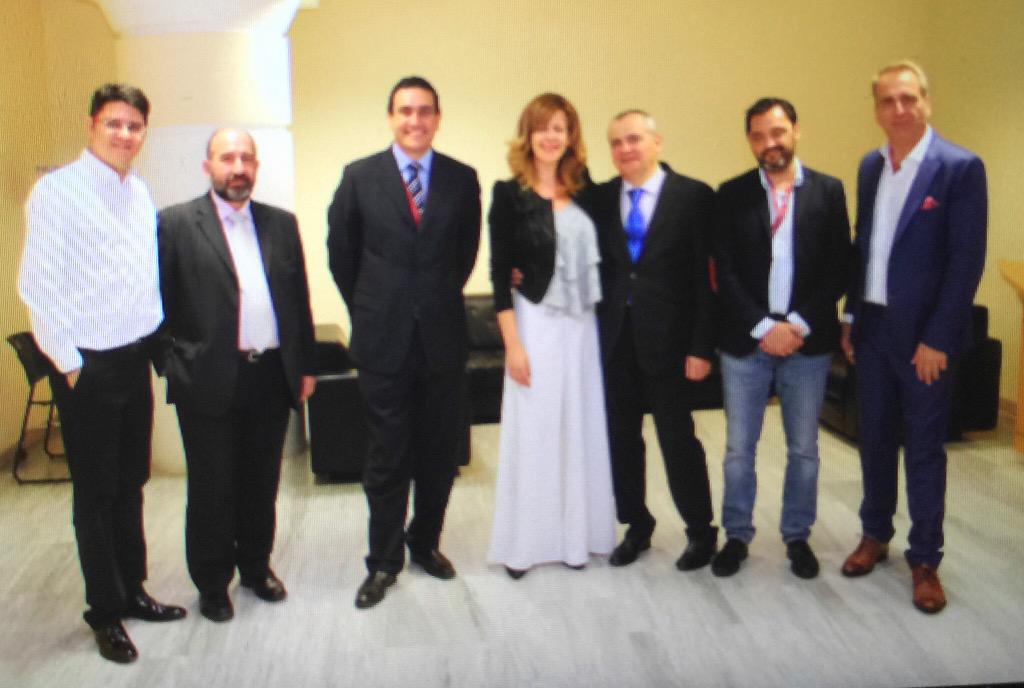 JoseTovarG's tweet photo. Con los cracks del #emprendimiento @jromero_tv @efren_miranda Juanjo Santacana y Andrés Dulanto en #Expocoaching http://t.co/OojPPOhxa4