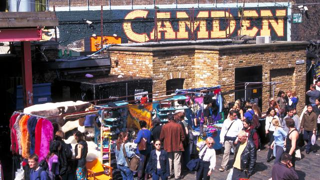 Love vintage fashion? Visit London's best vintage fashion shops: bit.ly/1LiZDFJ #ShopLondon #vintage