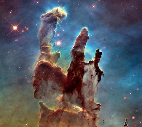 IASprathmesh's tweet photo. 25 years of the Hubble Space #telescope http://t.co/2DpLeoYmQb