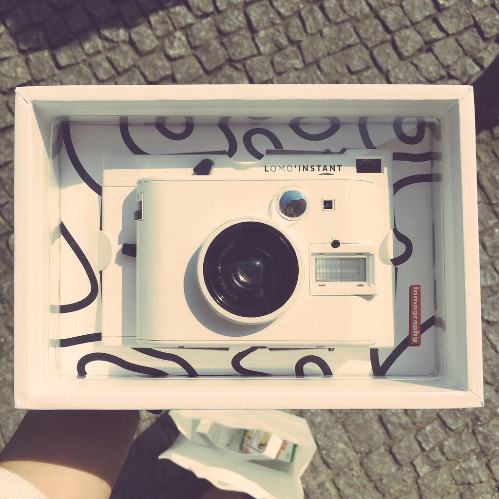 LLomographer tweet picture