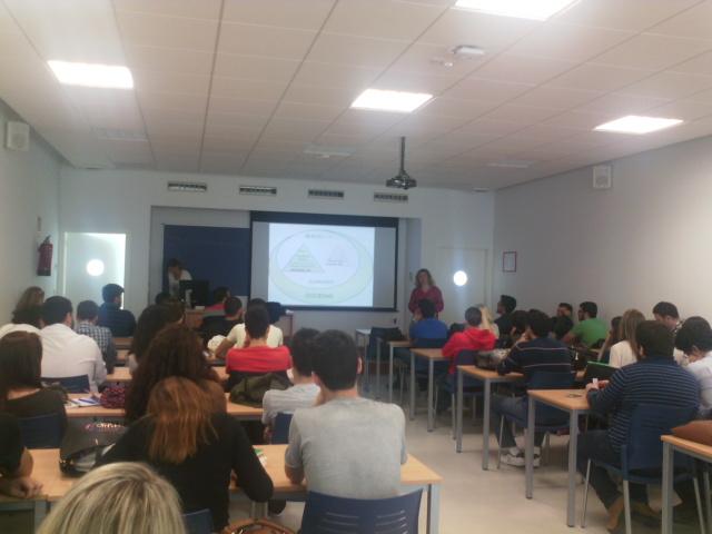Del. Alumnos. FCCEd tweet media