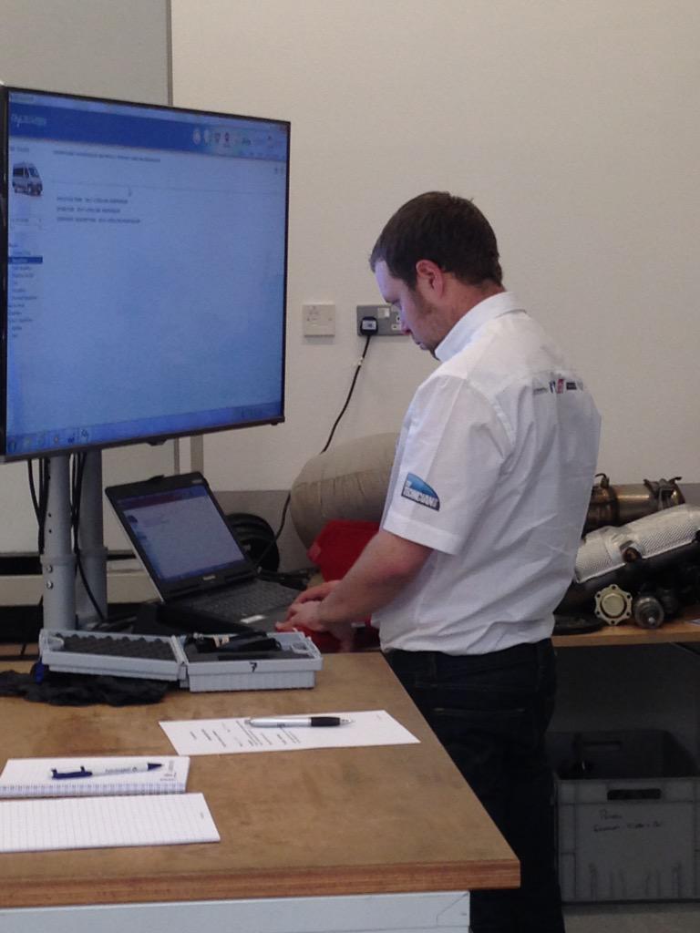 TOPTECH_UK tweet picture