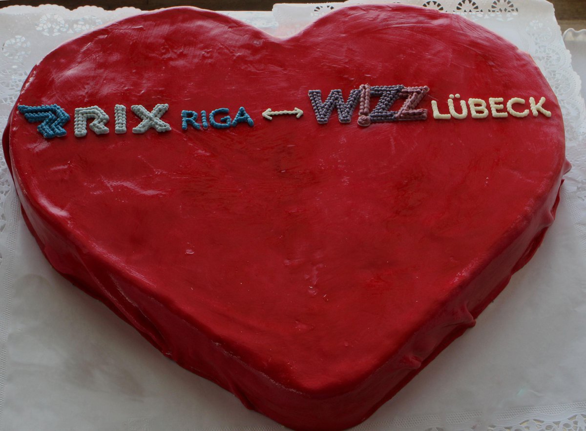 riga_airport tweet picture